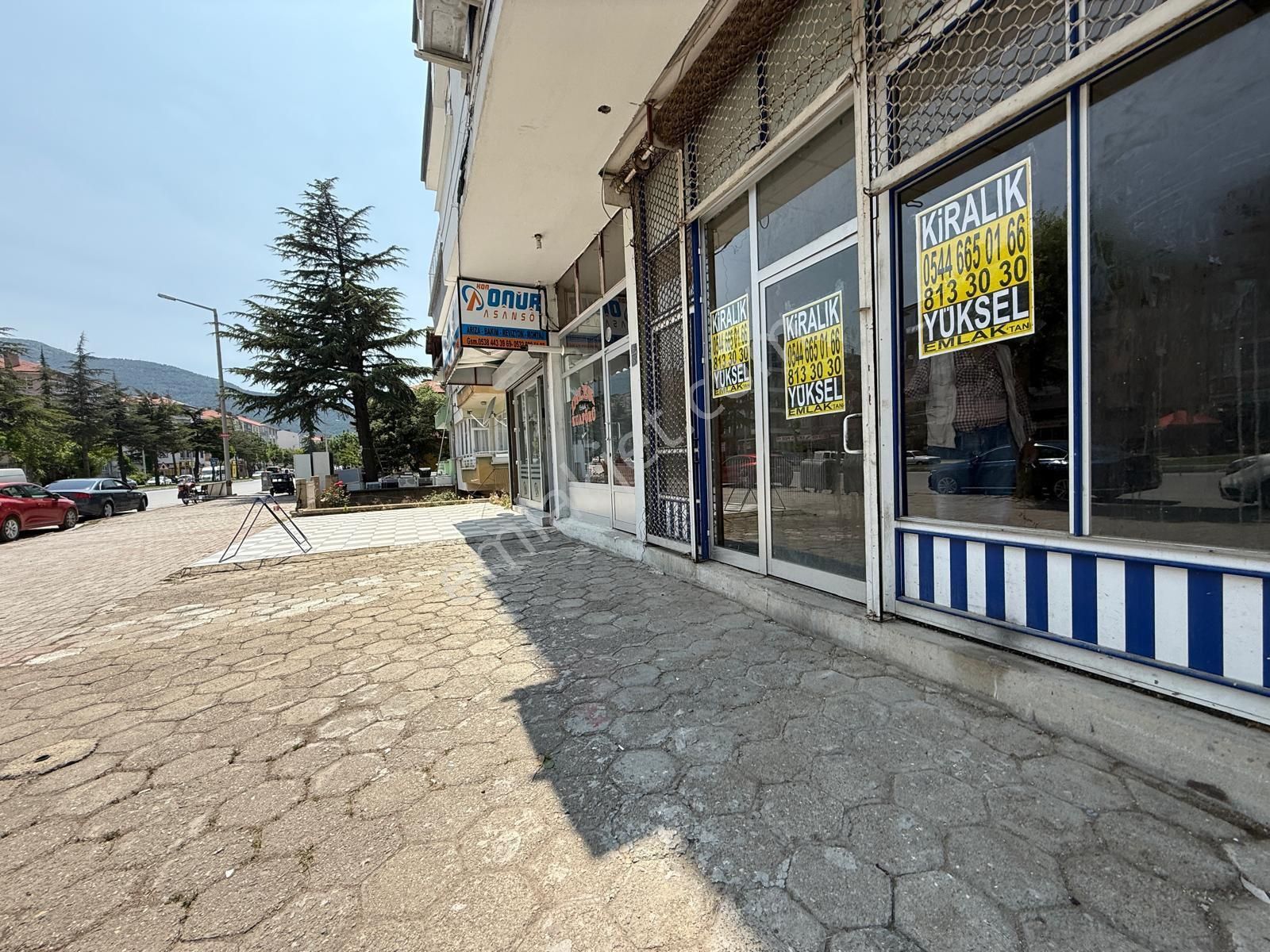 Yüksel Emlaktan İstasyon Mahallesinde Kiralık İş Yeri - Görsel 3