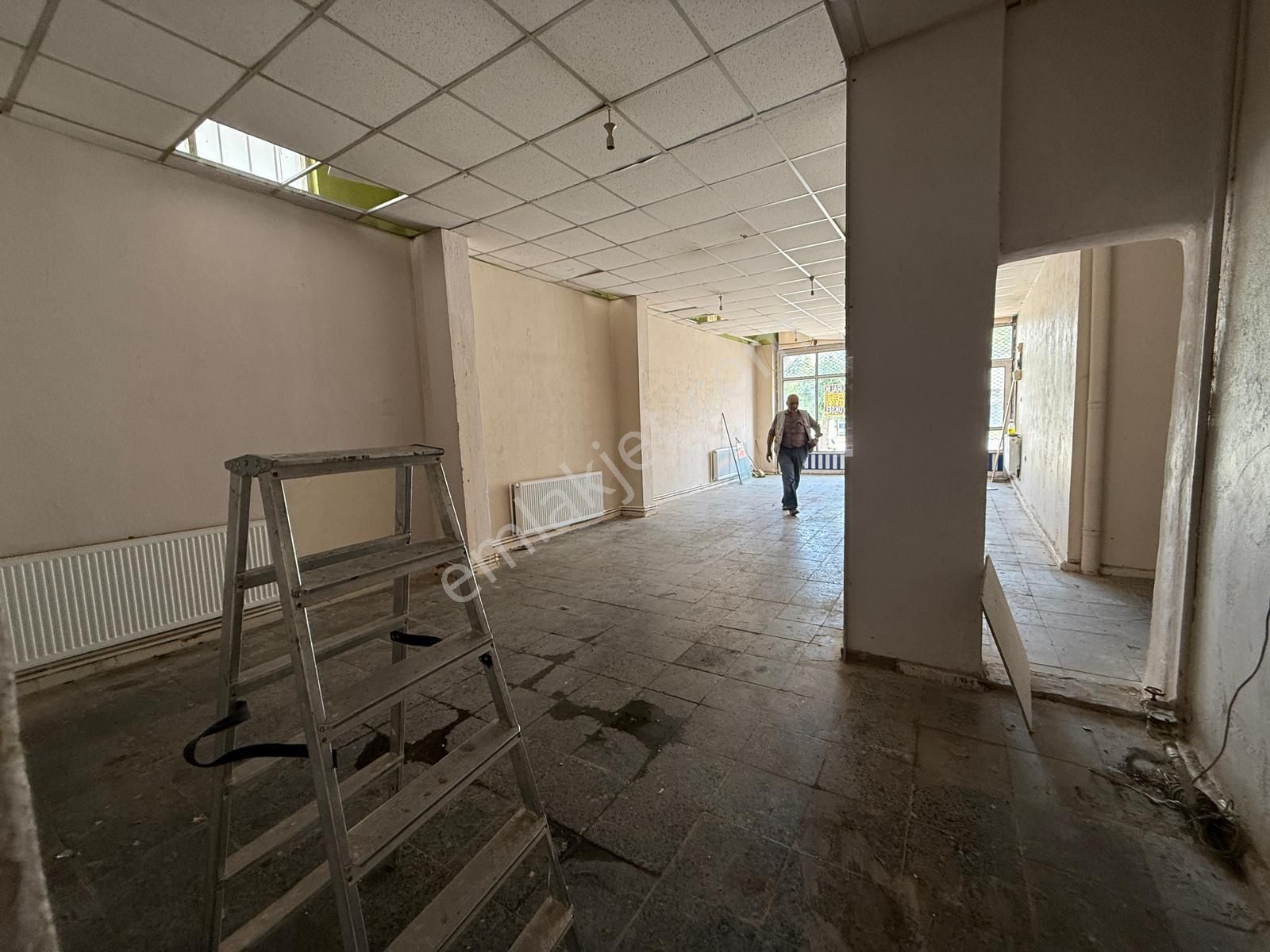 Yüksel Emlaktan İstasyon Mahallesinde Kiralık İş Yeri - Görsel 23