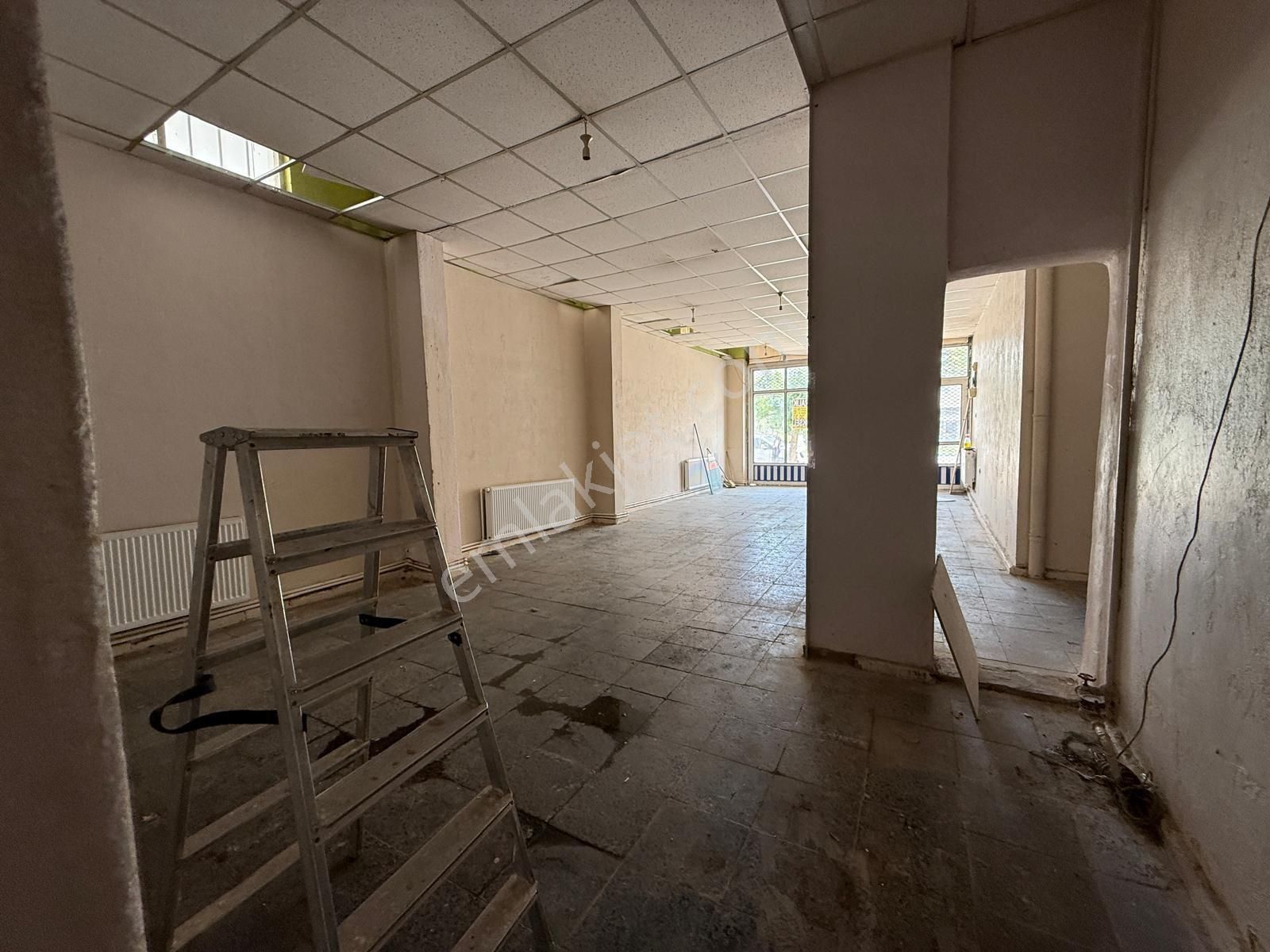 Yüksel Emlaktan İstasyon Mahallesinde Kiralık İş Yeri - Görsel 30