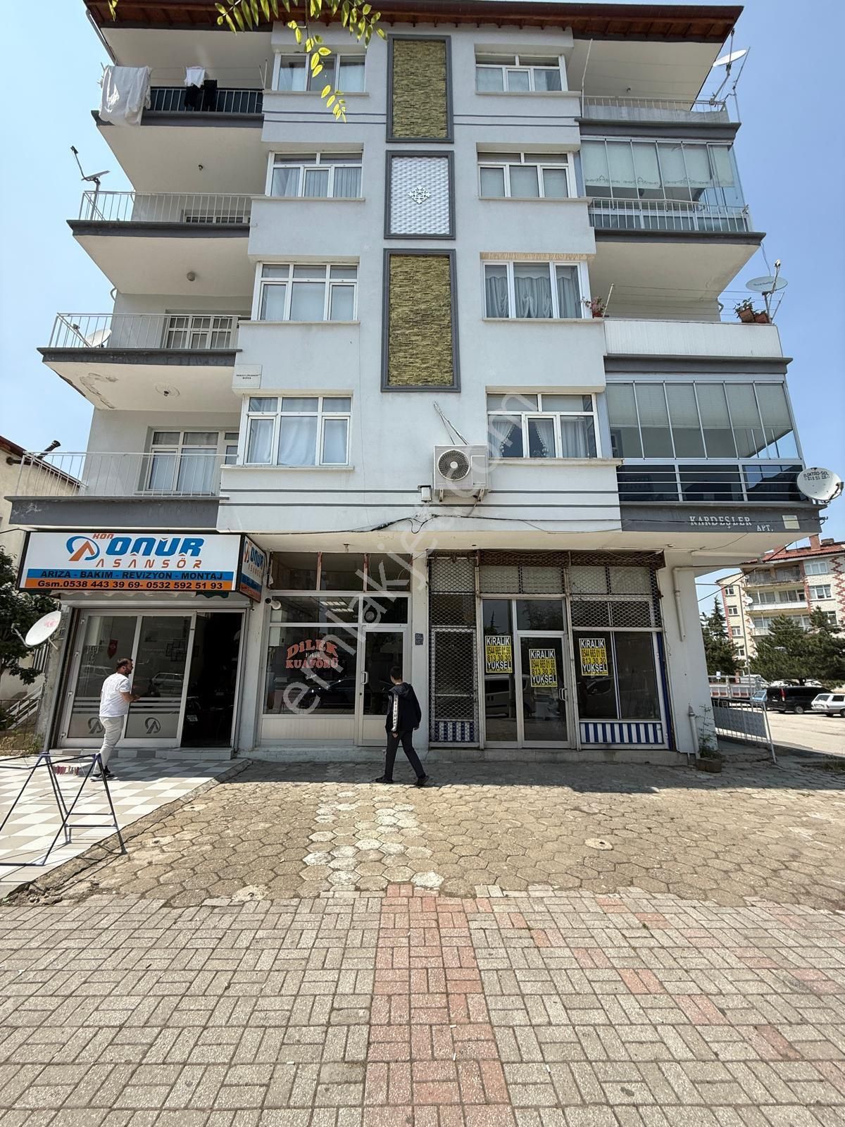 Yüksel Emlaktan İstasyon Mahallesinde Kiralık İş Yeri - Görsel 2