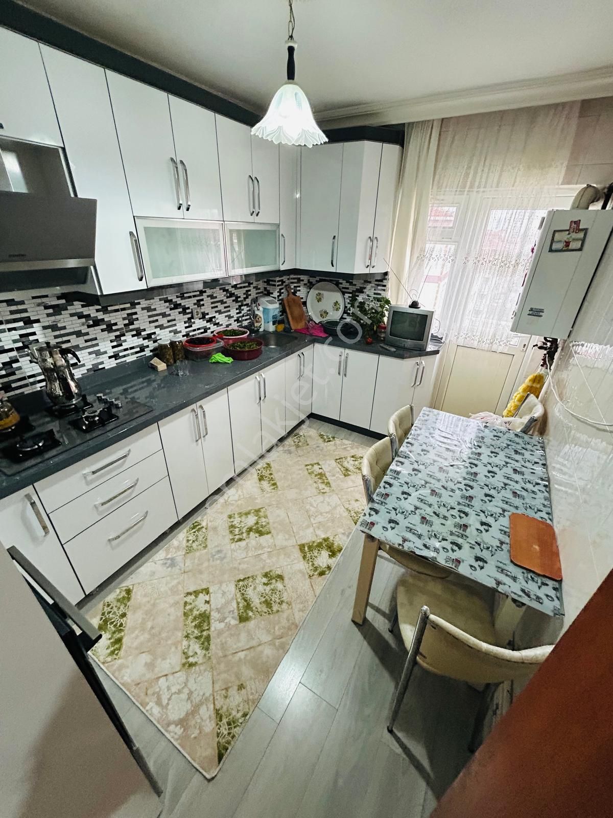 Sincan Malazgirt Mah Ara Katta Salon Bağımsız 145 M2 Ful Yapılı 4+1 Daire