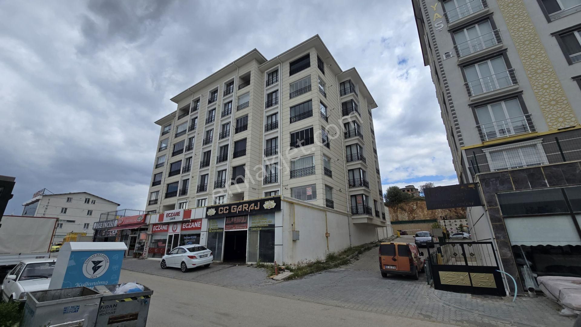 Üniversite Yolu Üzerinde 2+1 Eşyalı Kiralık Daire *burcu Emlak*