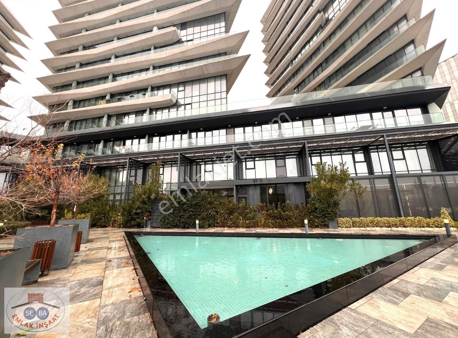 Seba'dan Karat 34 Sitesin'de 4+1 220m2 Geniş Lüx Yapım Dubleks..