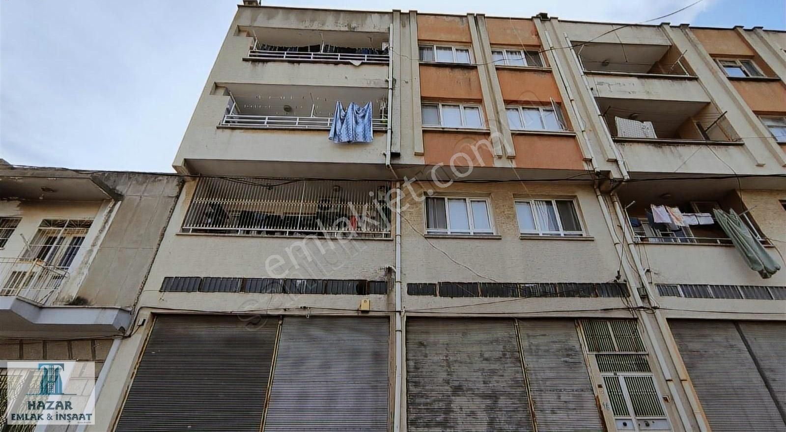 Hazar Gayrimenkul Den Seyhan Belediyesi Karşısı 4 Katlı Ev 3+1