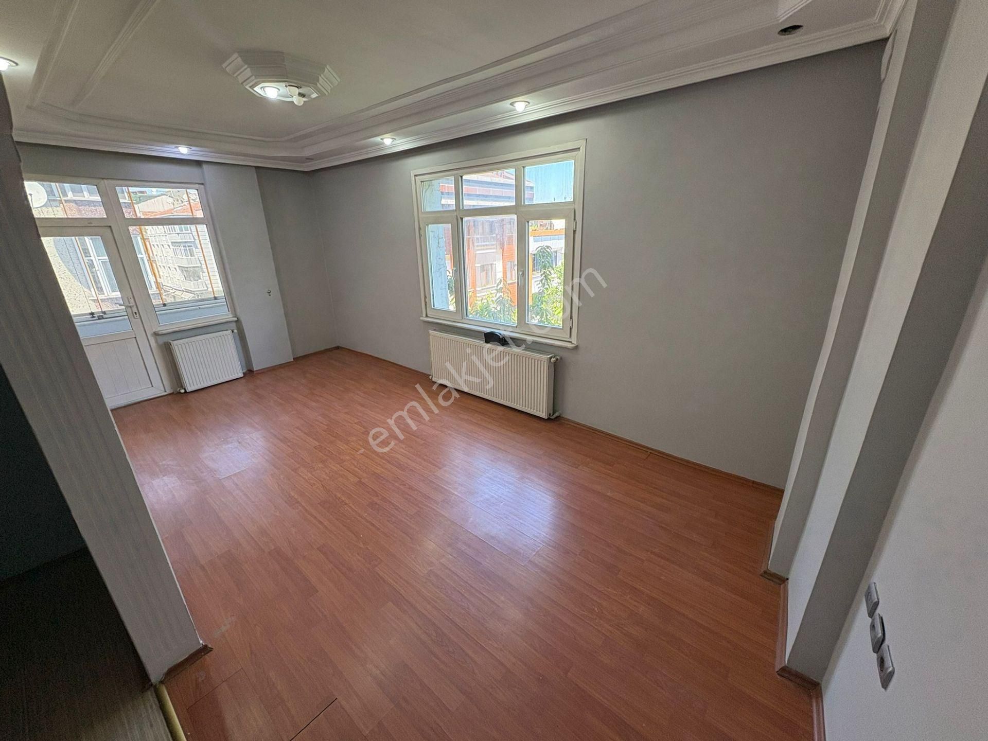 Aydın İnş. Cebeci Mah 2+1 95m2 3.kat Haseki Yürme Mesafesi