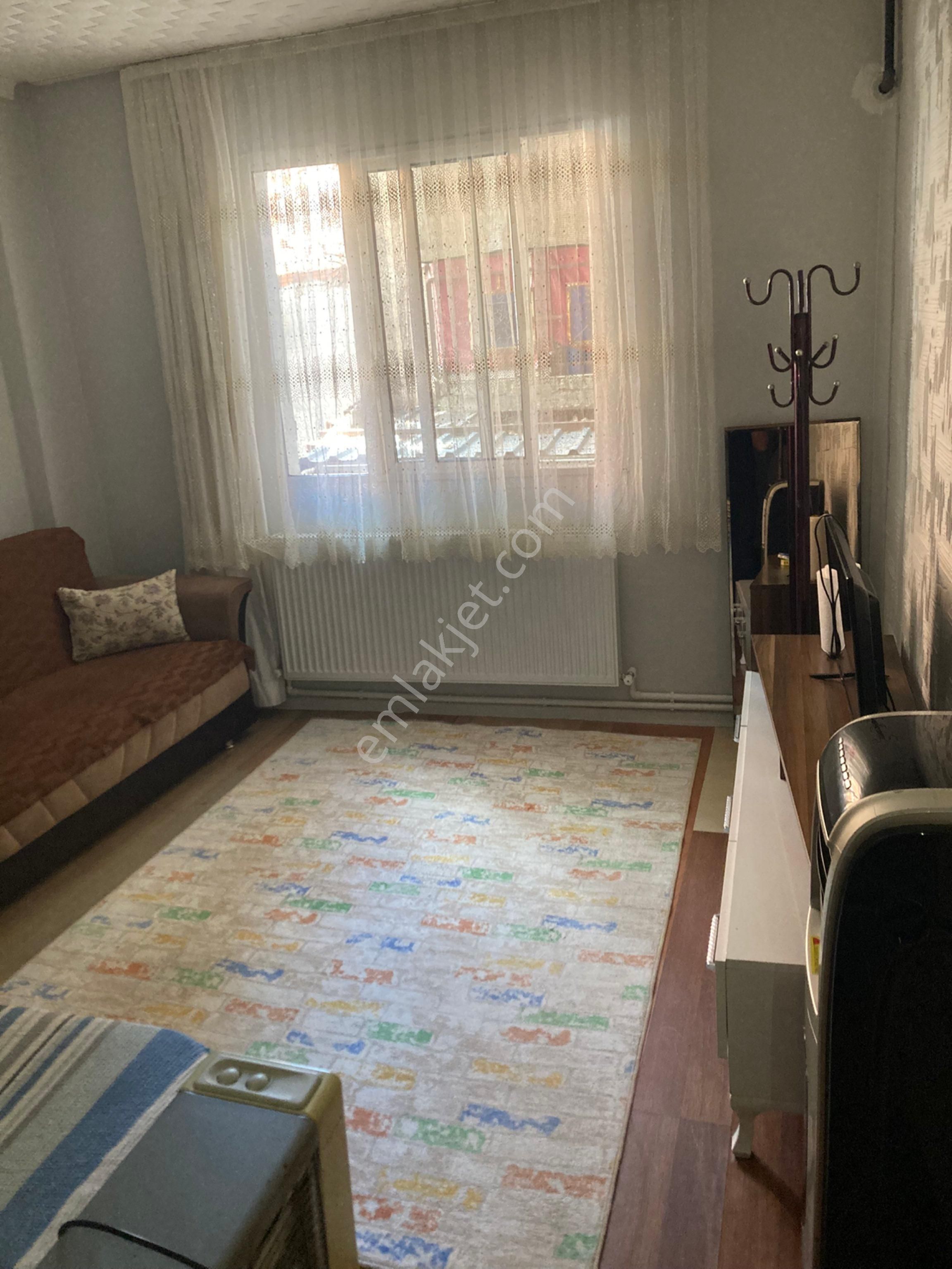 Adatepede Sahibinden Doğalgazlı Eşyalı Kiralık Aile Apartmanı