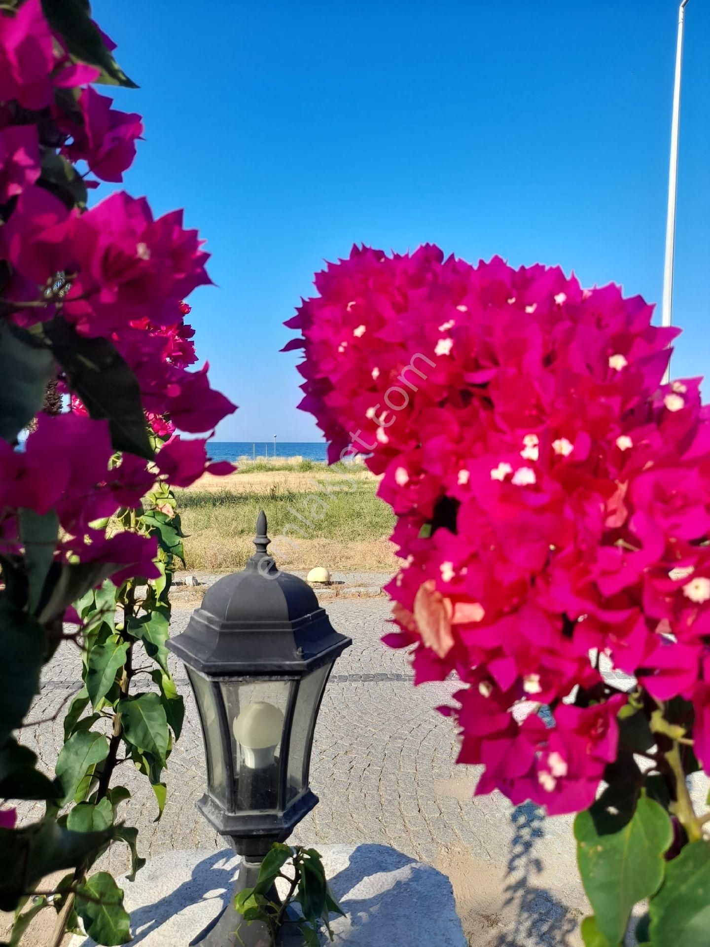 Denize Sıfır 5+1 Tripleks Villa Kabakum Bankacılar Sitesinde Dikili Güven Emlaktan - Görsel 21