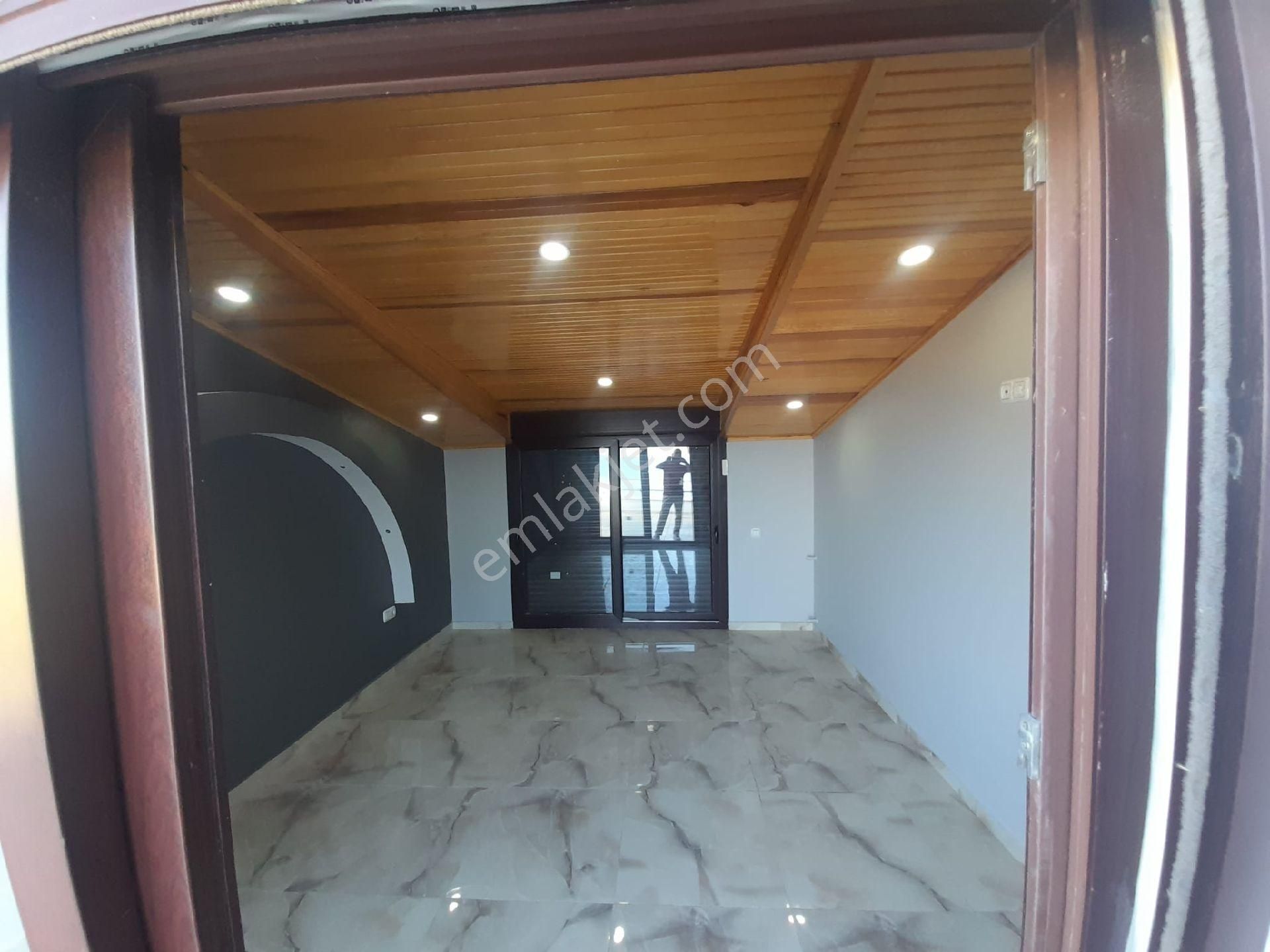 Denize Sıfır 5+1 Tripleks Villa Kabakum Bankacılar Sitesinde Dikili Güven Emlaktan - Görsel 32