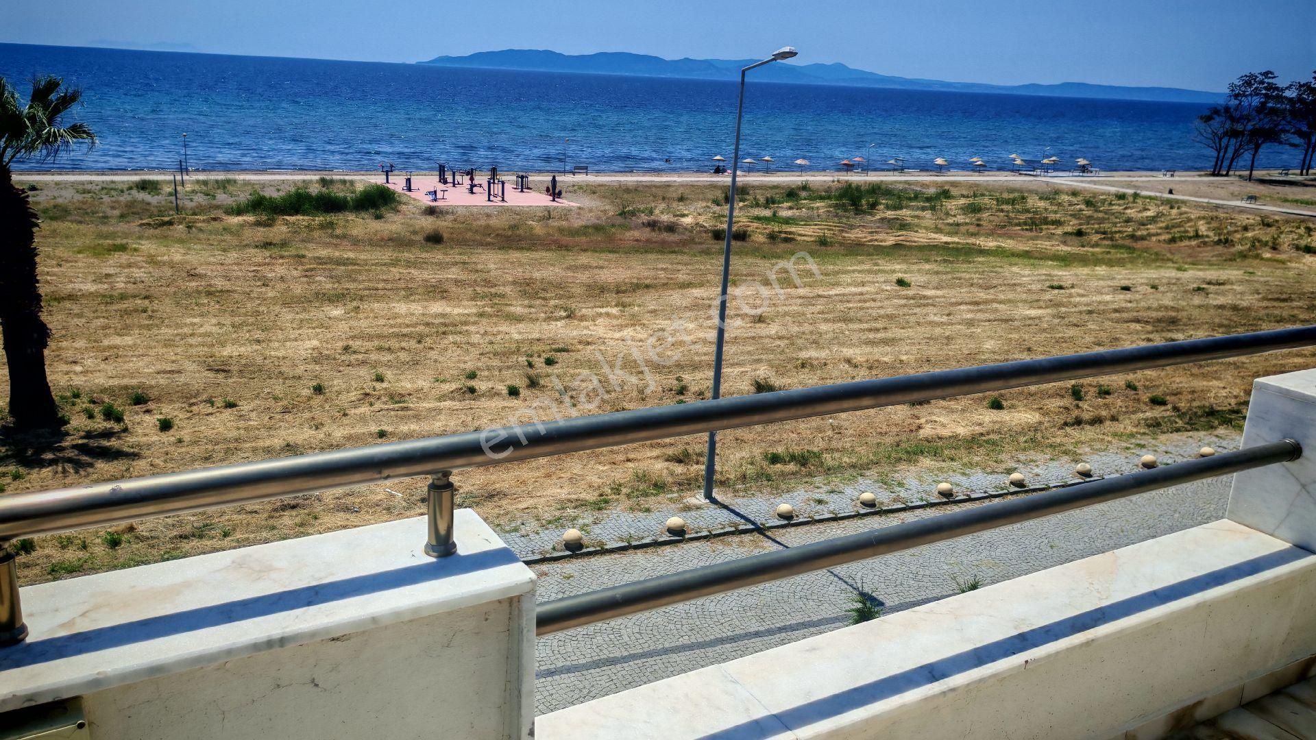 Denize Sıfır 5+1 Tripleks Villa Kabakum Bankacılar Sitesinde Dikili Güven Emlaktan - Görsel 35