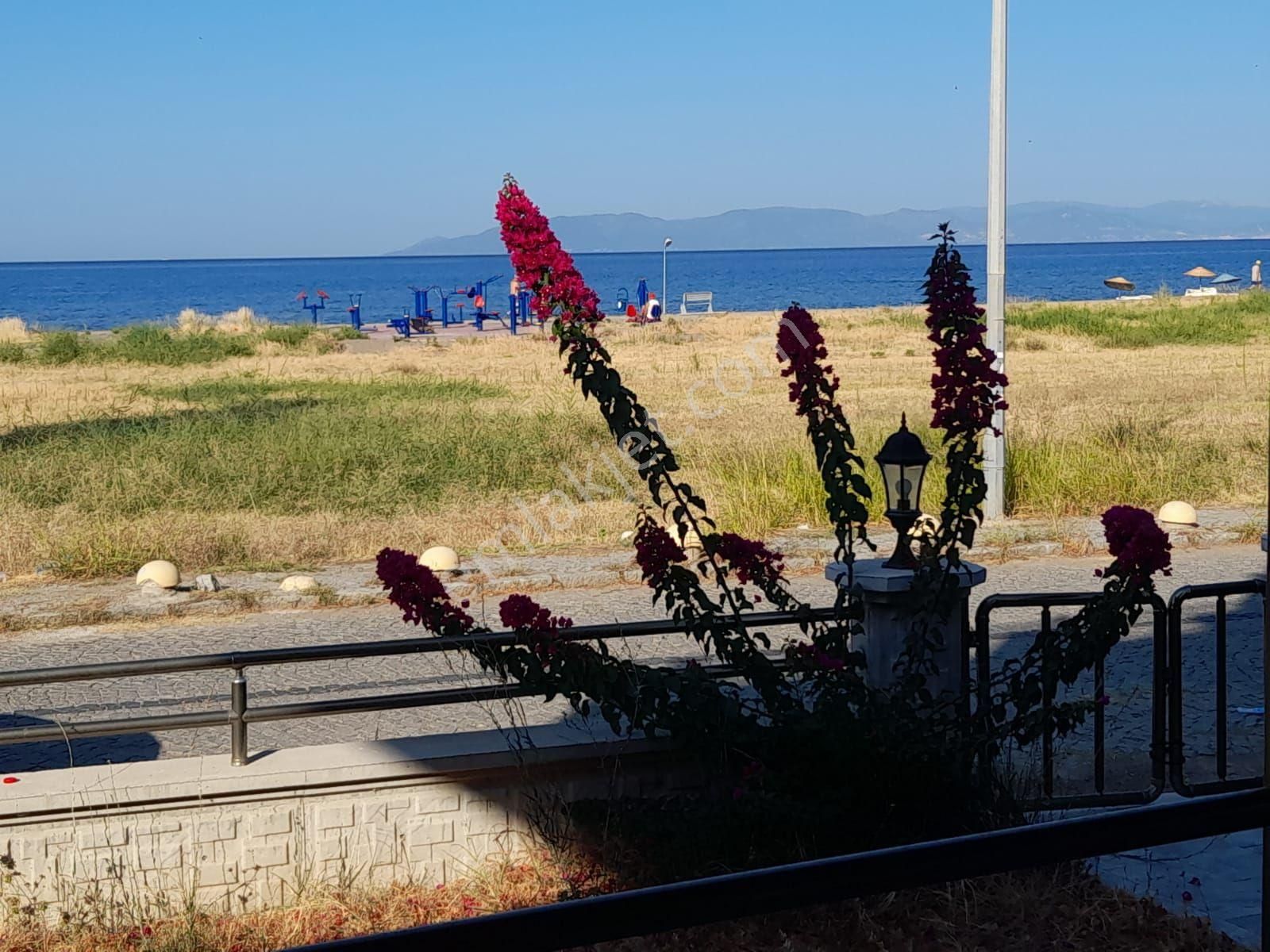 Denize Sıfır 5+1 Tripleks Villa Kabakum Bankacılar Sitesinde Dikili Güven Emlaktan - Görsel 33