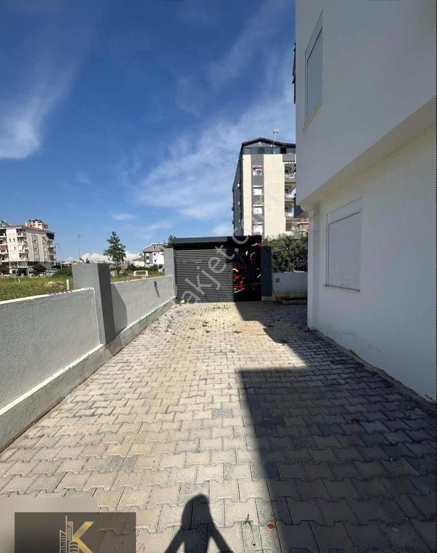 Döşemealtı Yeniköyde Satılık Sıfır 5+1 Dublex Daire
