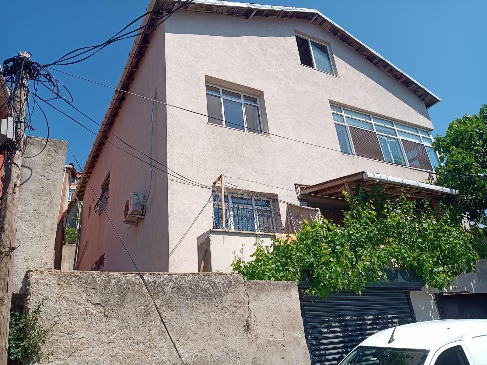 Satılık Beykoz Ortaçeşme Bağüstünde Deniz Manzaralı 3 Katlı Bina - Görsel 16