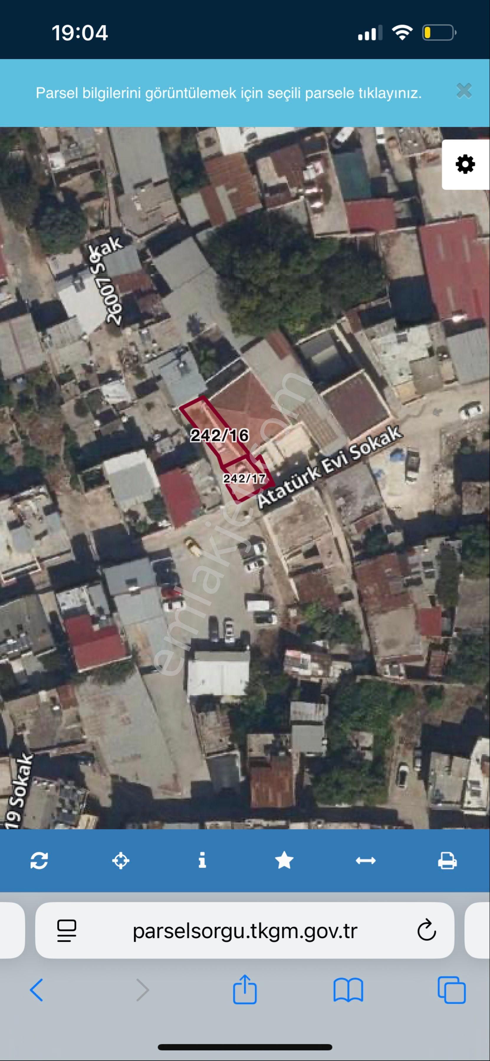 Hem Yaşa Hem Kazan Dükkan Ve Ev Yapımına Uygun Fırsat