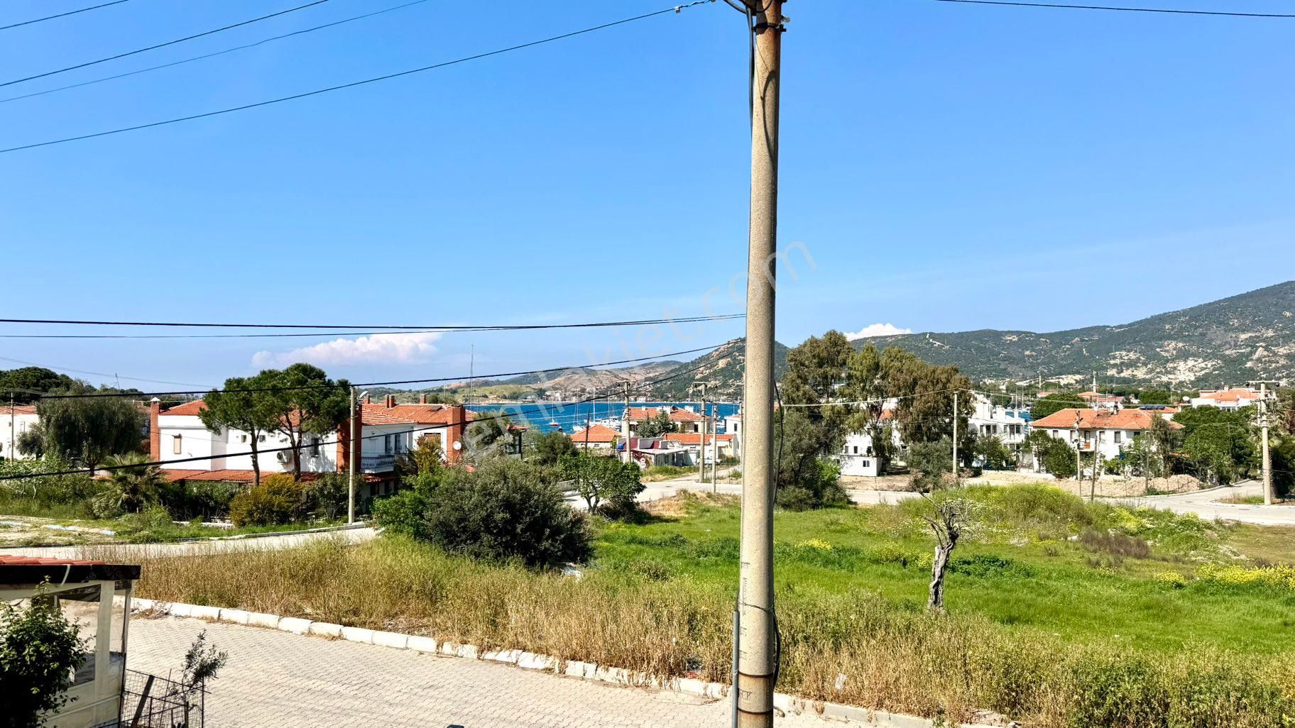 Eski Foça Atatürk Mahallesi’nde Modern Mimarili 2 Katlı Yeni Villa - Görsel 30