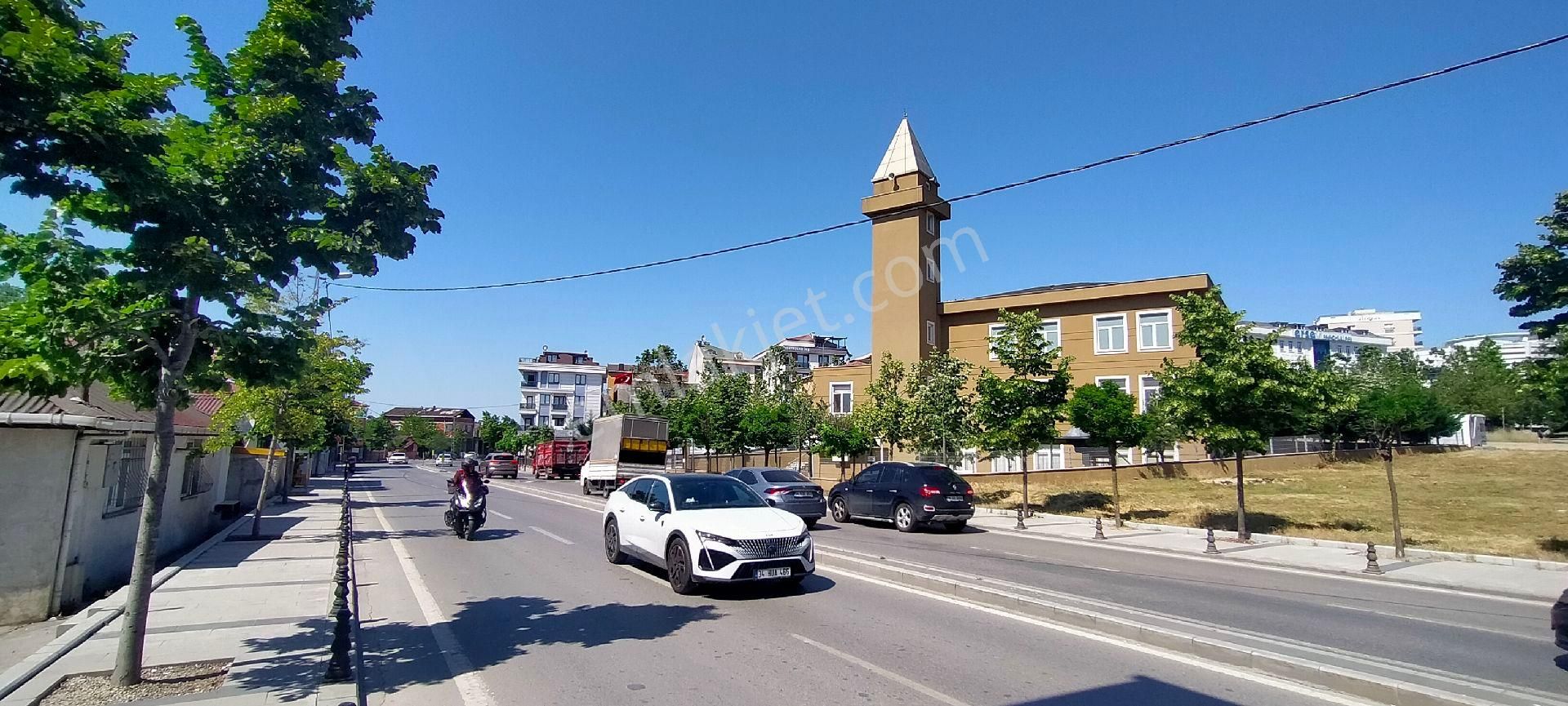 Sancaktepe Kiralık 85m² Sevenler Caddesi Üzerinde