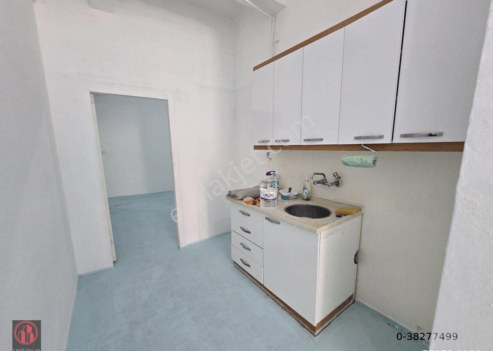 Balçova Eğitim Mahallesinde Kiralık 1+1 Daire