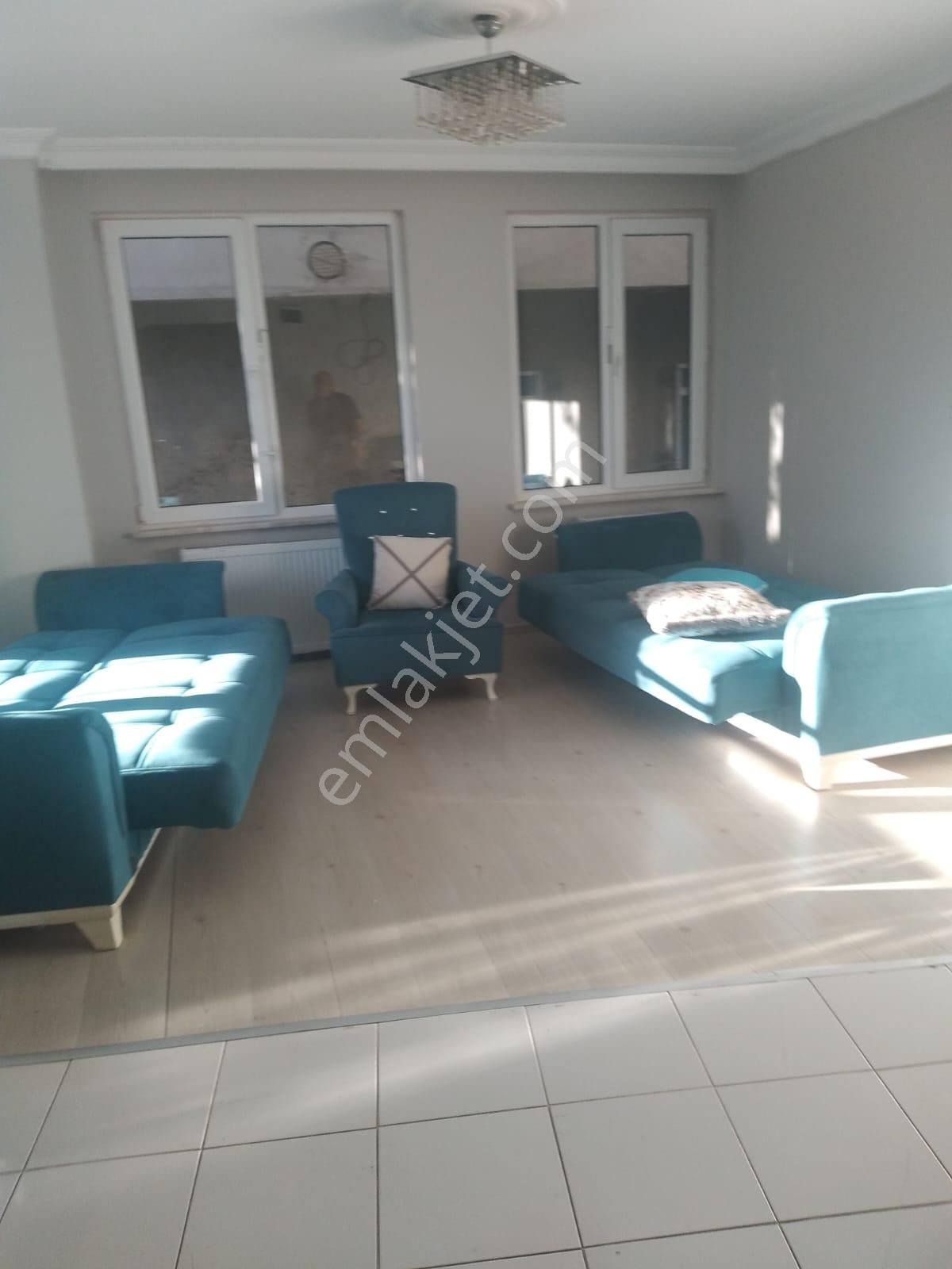 Ümraniye Adem Yavuz Mahallesinde 1+1 Kiralık Daire