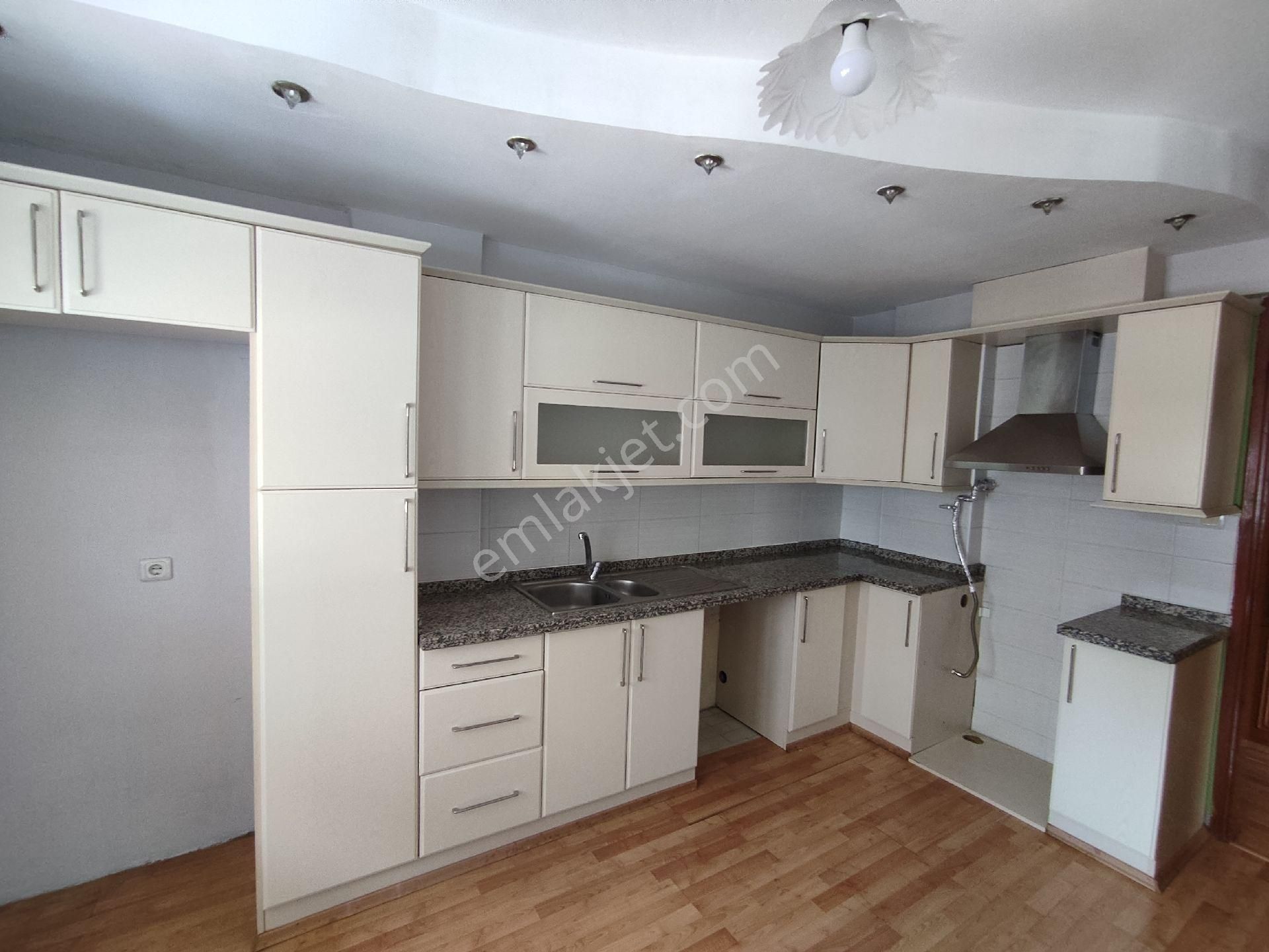 Ali Erişgin'den Kiralık 3+1 Daire İlkadım Yeni Doğan Mahallesinde