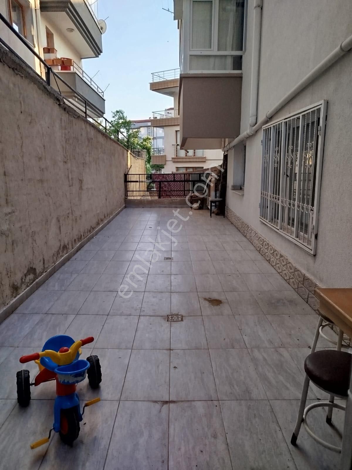 Kartaltepe'de 110m2 3+1 Teraslı Salon Bağımsız Kot 1 Doğu Cephe Kombili Satılık Daire