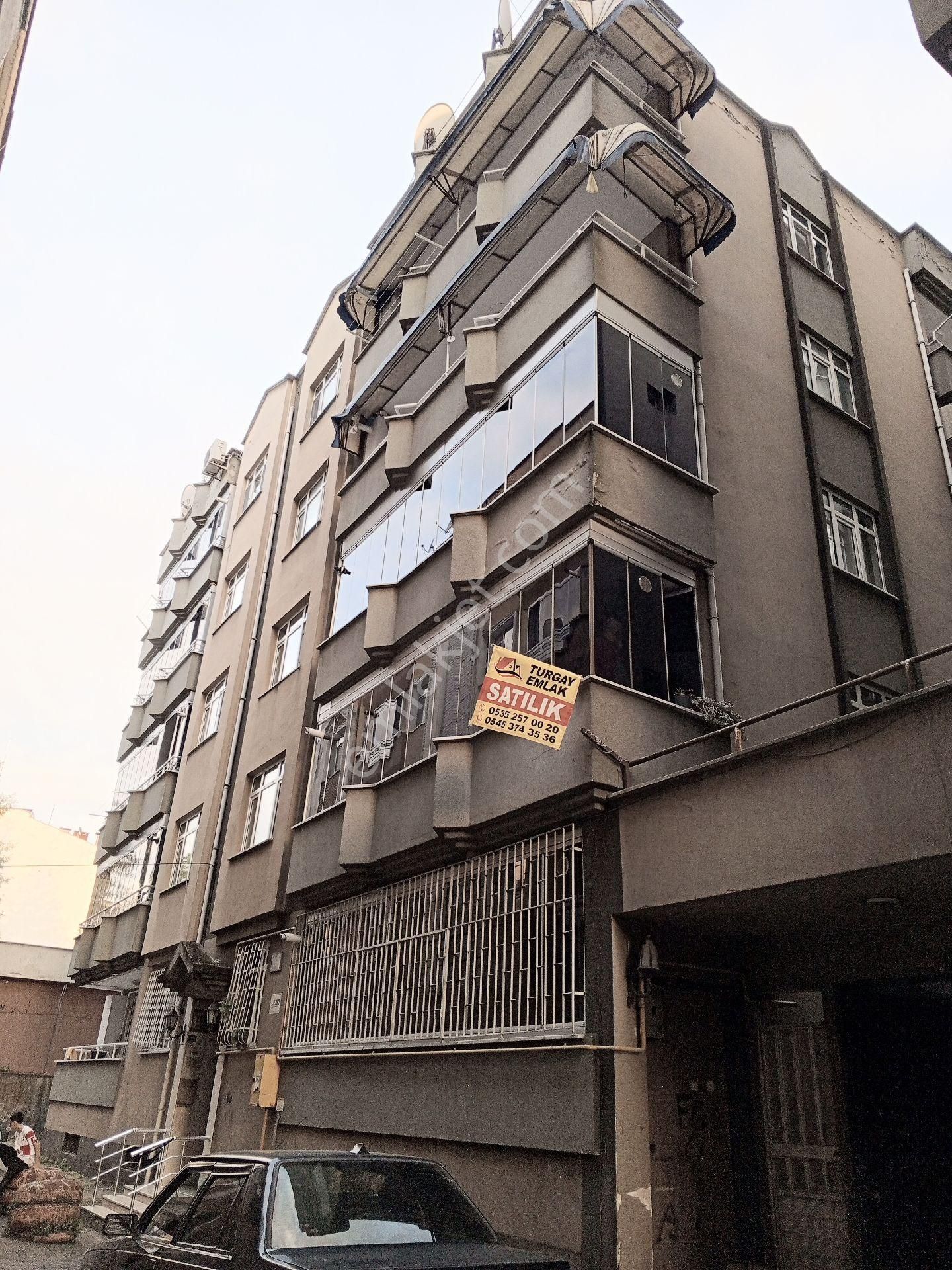 Merkezde Satılık Daire Masrafsız Doğal Gazlı Asansörlü.