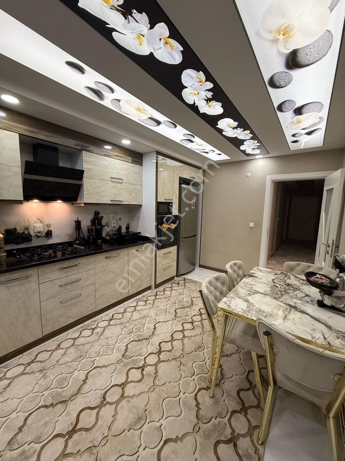 Antalya Finike İskele Mh. Denize 5 Dk. Önü Açık 2 Banyolu Jakuzili Satılık Daire Yatırımlık  - Görsel 4