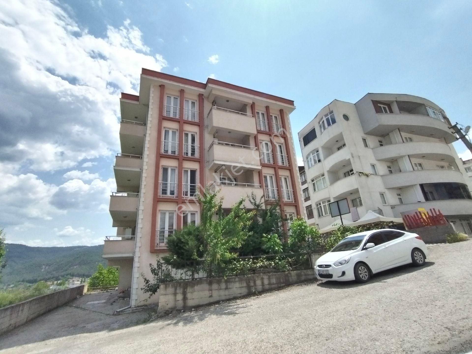 Karabük 100.yıl Mahallesinde Ara Kat Foğa Manzaralı Geniş 1+1 Daire Kiralıktır
