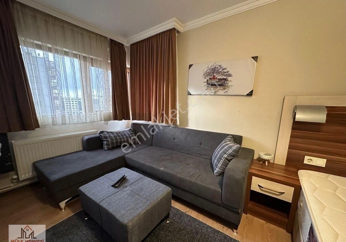 Bayanlara Özel * Metro Önü * Mobilyalı 1+0 Stüdyo Kiralık Konut