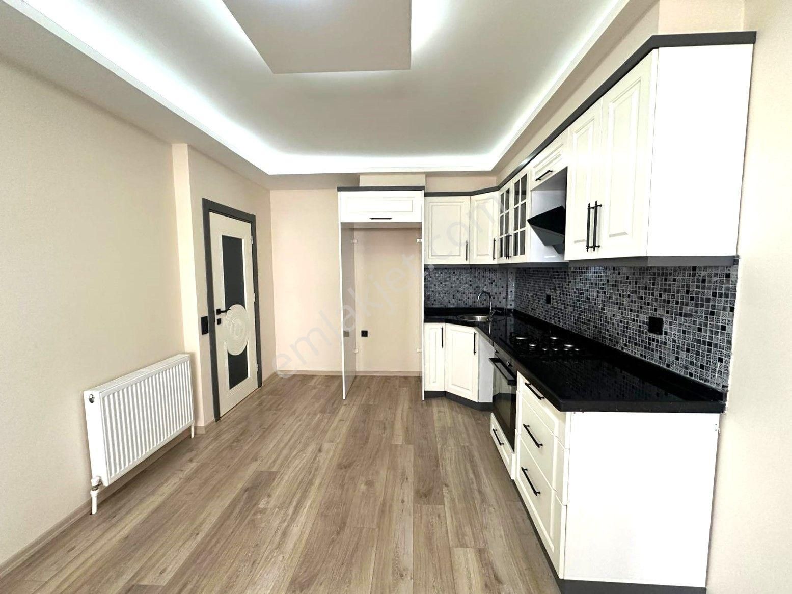 𝄞melodi'den İkizçay'da Denize 400mt Enfes Konseptte Ara Kat Cam Balkonlu Asansörlü 1+1 Daire