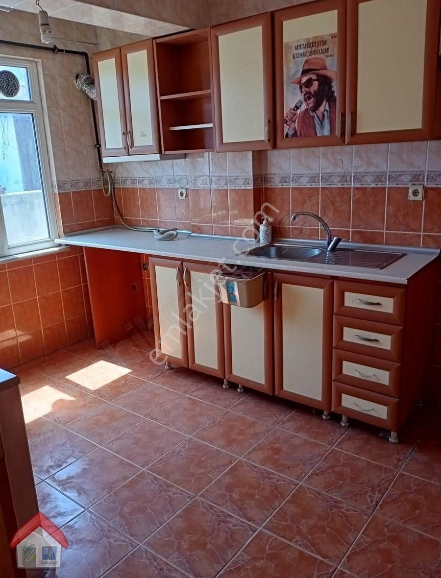 Mecidiyeköy Gülbahar Mah.rüya Sok. 70m2 2+1 Asansörlü,balkonlu