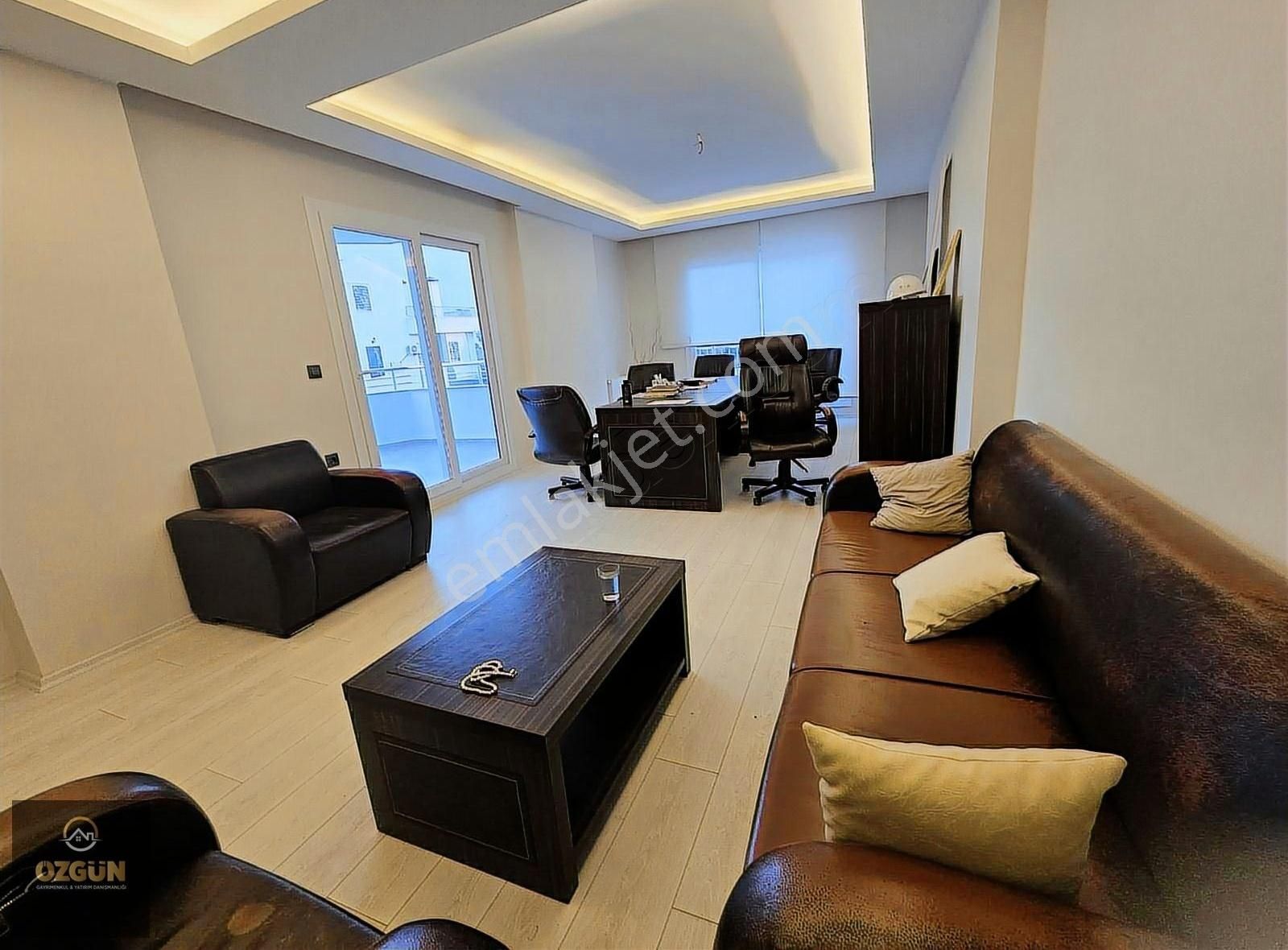 Ebru Elbaydan Kapalı Otoparklı Full Satılık