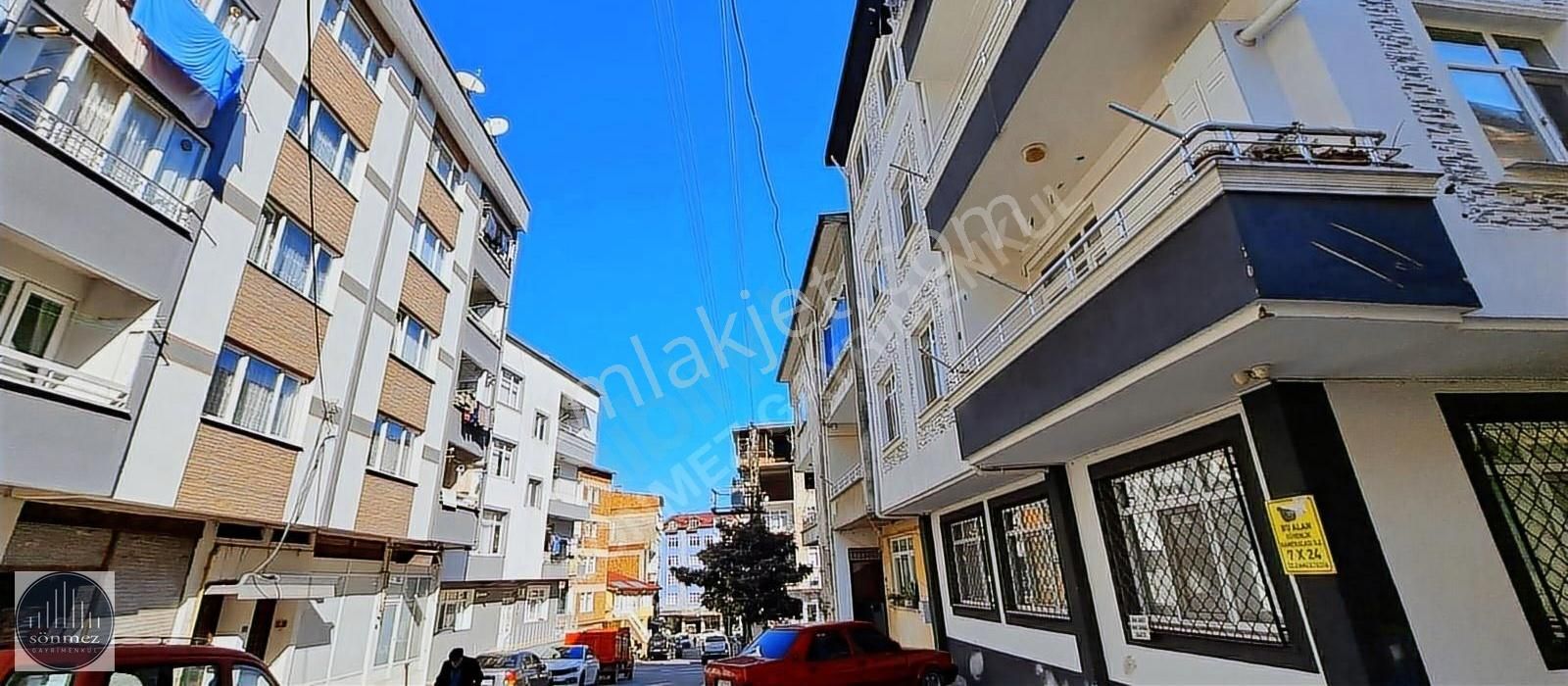 Sönmezden Şehir Merkezinde 95m² Yenilenmiş Binada Satılık İşyeri