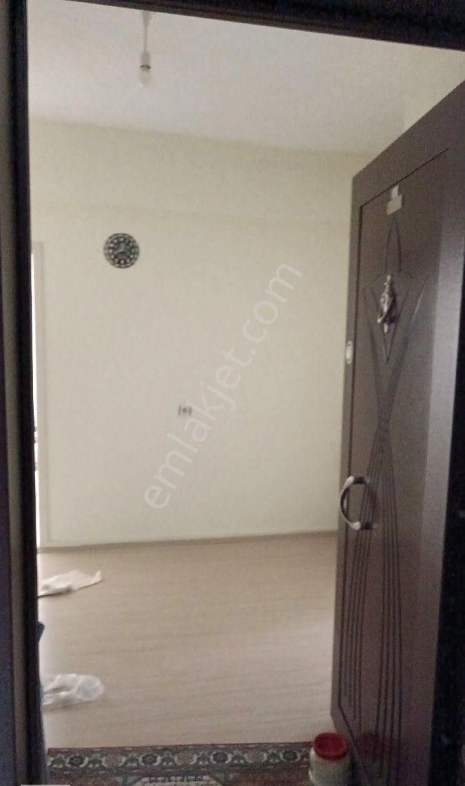 Anadolu Emlak Tan Çarşı Merkezde Orta Kat Satılık Daire