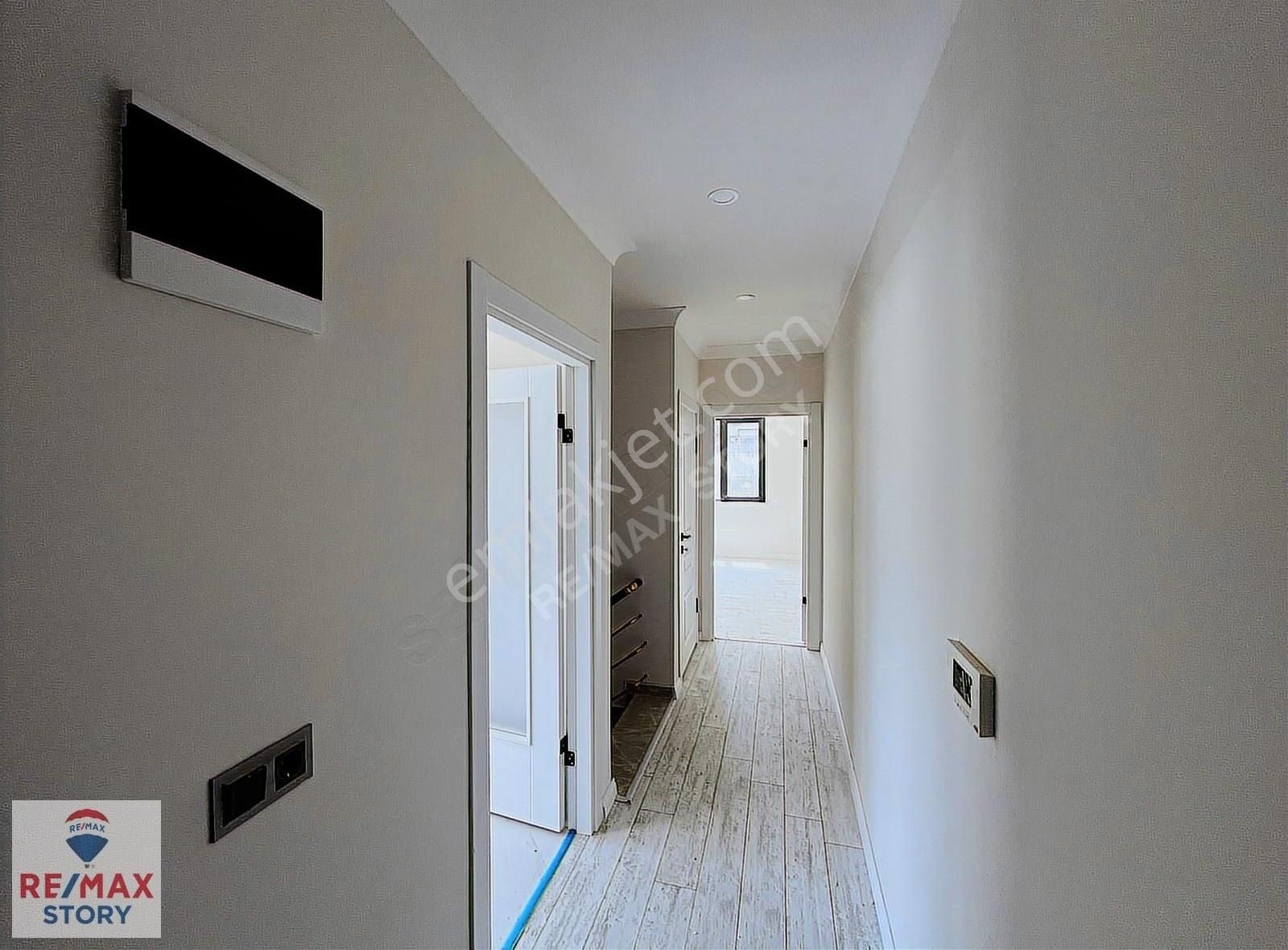 Çayırova Akse Mahallesi Güney Cepheli 3+1 Sıfır Dubleks Daire