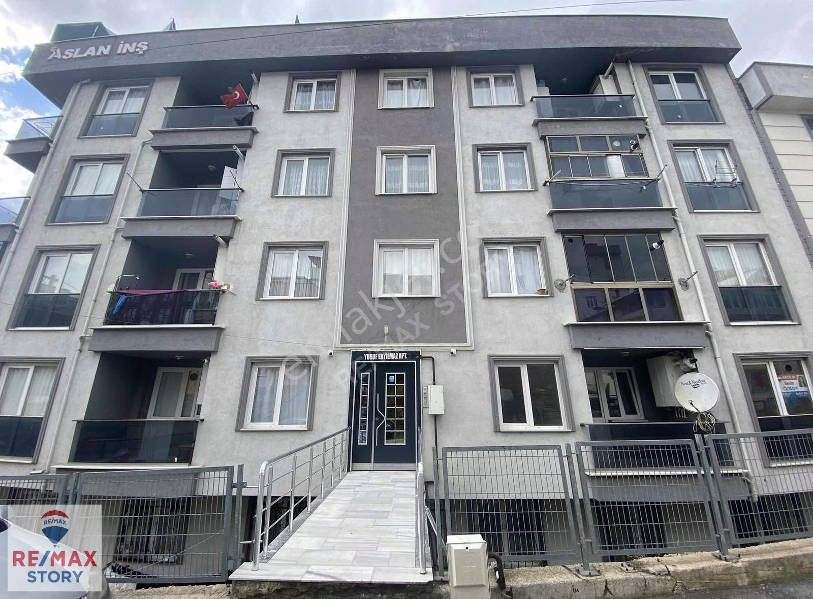 Adem Yavuz Mahallesınde Arakat 2+1 Ferah Kıralık Daıre