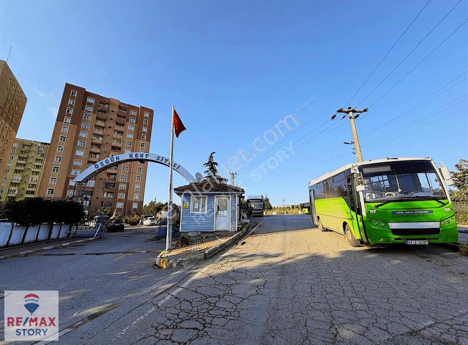 Çayırova Cumhuriyet Mah Özgünket Sitesi 3+1 Arakat Daire