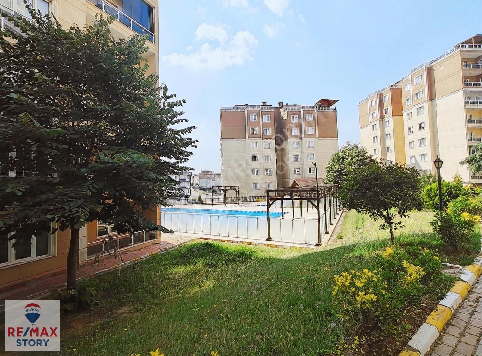 Çayırova Göktürk Sitesinde 140m2 3+1 Satılık Dairemiz