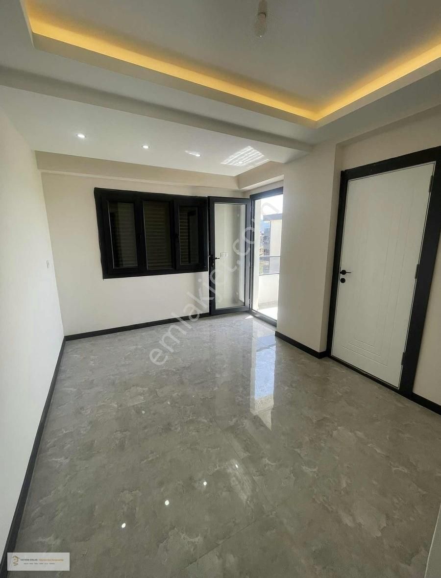 Yedi Eylül Mahallesin'de Site İçi Geniş 3+1 Daire - Görsel 19