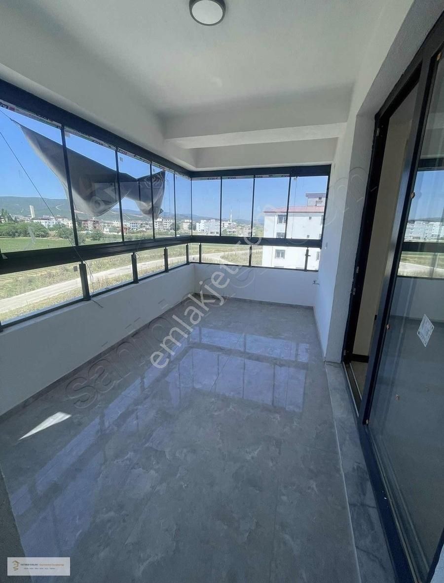 Yedi Eylül Mahallesin'de Site İçi Geniş 3+1 Daire - Görsel 2