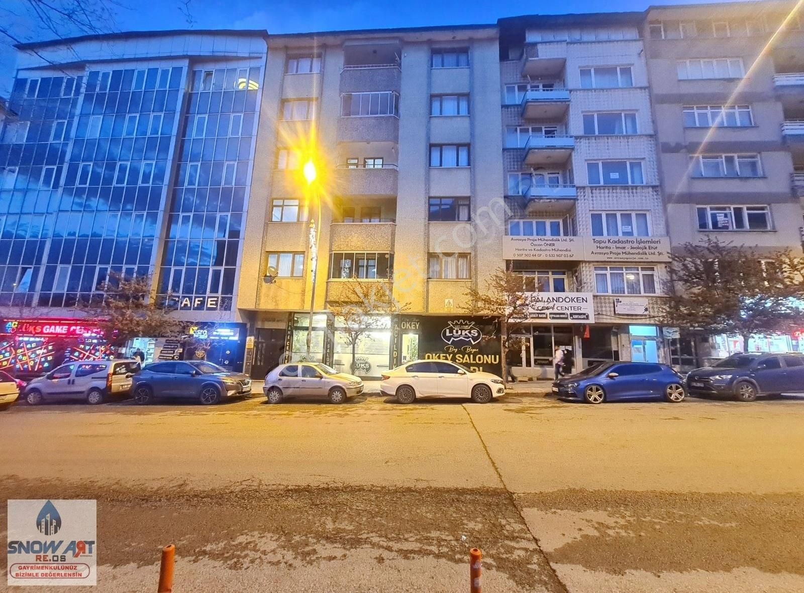 Snow Art Reos Gymden Şehrin Merkezinde Satılık Daire