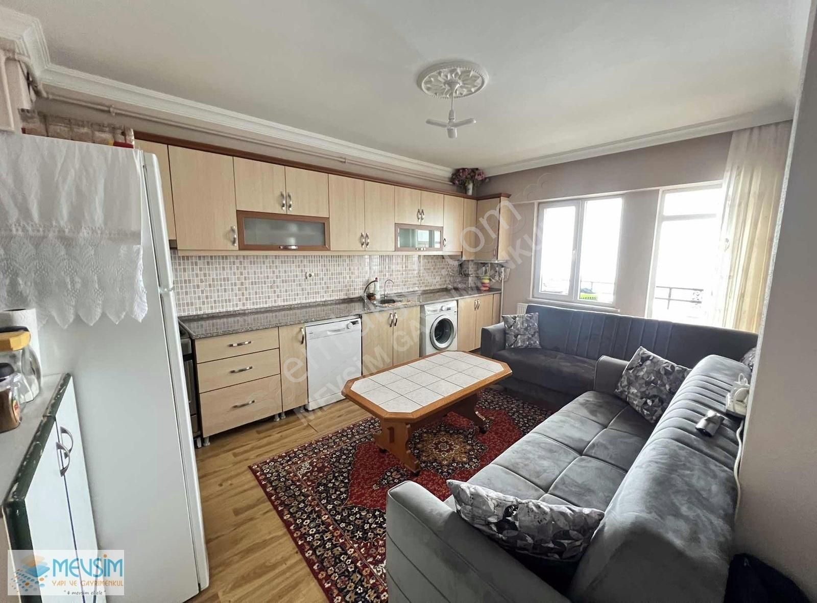 Bahabey Cad. Fenomen Arkası 3+1 Satılık Yalıtımlı Bakımlı Daire