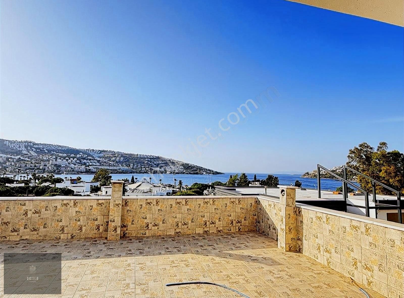 Bodrum Gündoğan 'da Kesintisiz Deniz Manzaralı Kiralık Daire