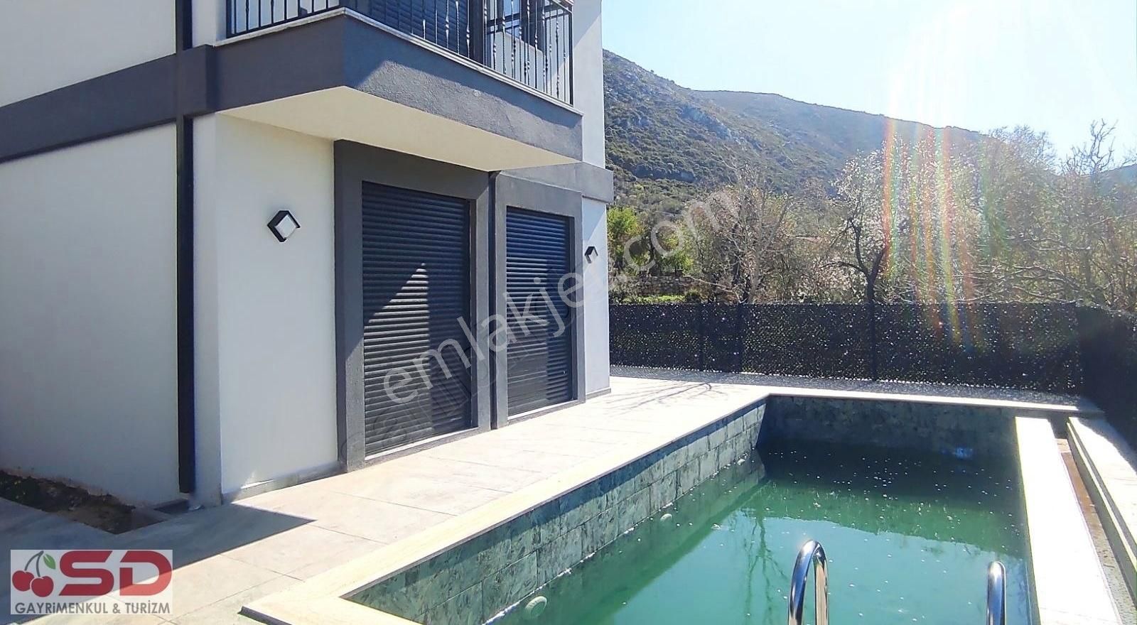 Marmaris Söğüt'te Resmi Olarak Yapılmış Villamız Satılık