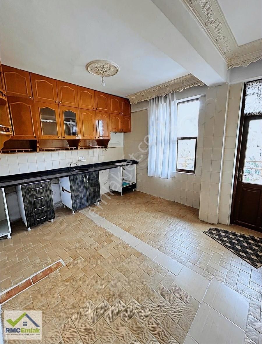 Alanya Güllerpınarı Mahallesinde 3+1 Kiralık Daire