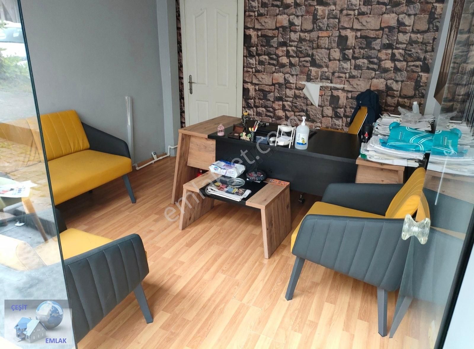 Çeşit Emlak Haznedar Mah De Kentsele Girecek 50m2 Dükkan