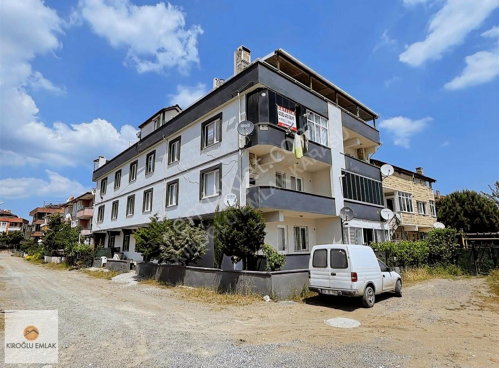 Denize Yürüme Mesafesinde,geniş Ve Aydınlık Daire