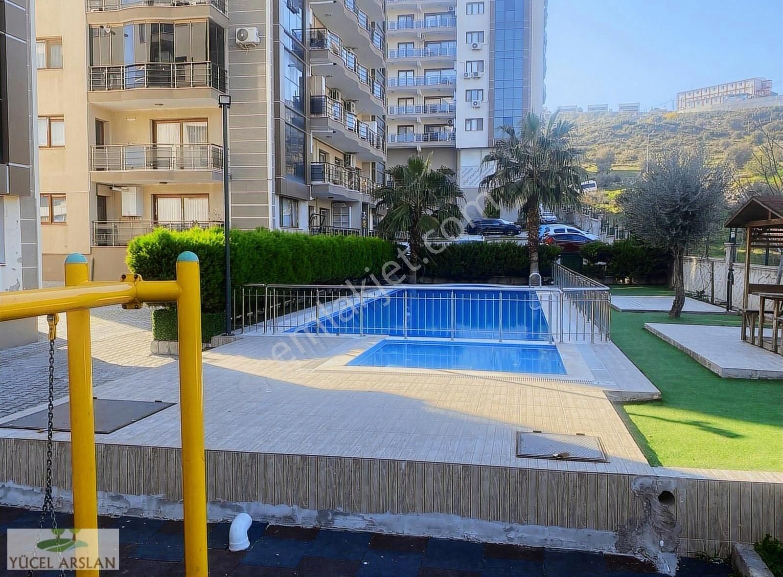 Çiğlide Site İçinde Acil Havuzlu 3+1 Sıfır 130m2 Daire
