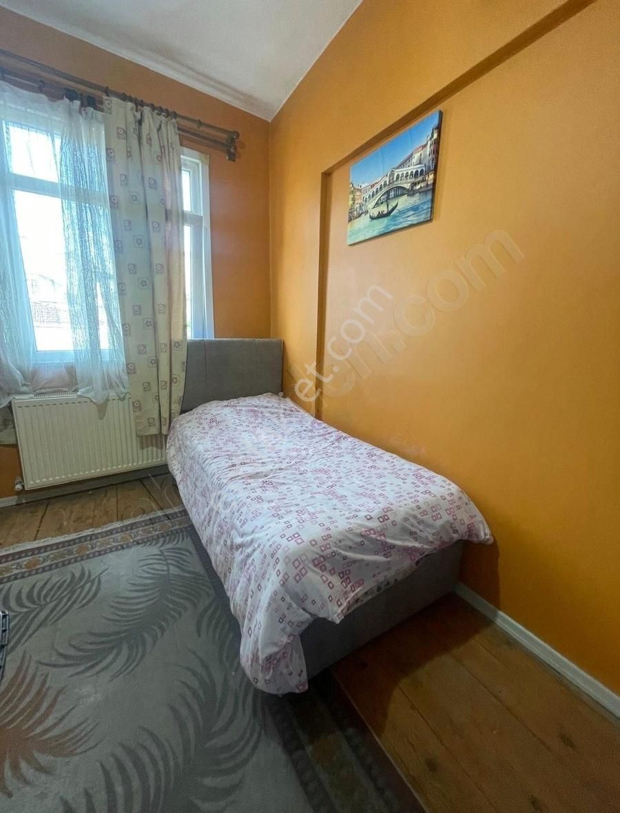 Balat Merkezi Konumda Eşyalı 1+0 Studyo Daire Faturalar Dahil