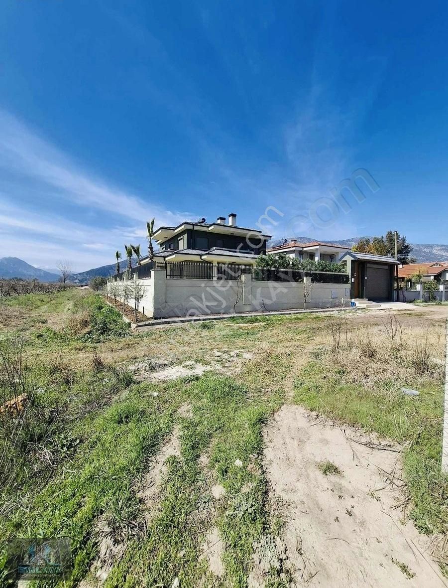 Döşemealtı Yeniköy 568 M2 Villa Arsası