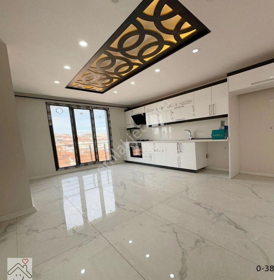 Avcılar Denizköşklerde Full Deniz Manzaralı Semtin En Geniş 6+2 Dublex Dairesi - Görsel 21