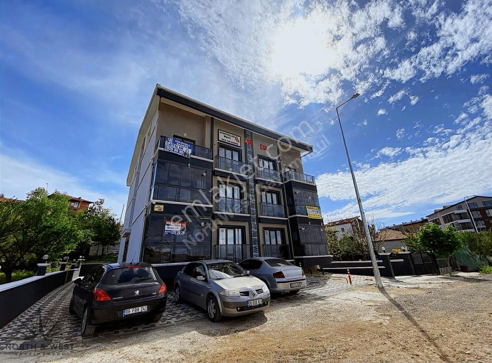 North&west'den İncekte Oturuma Hazır Geniş Tip Ultra Lüks 1+1